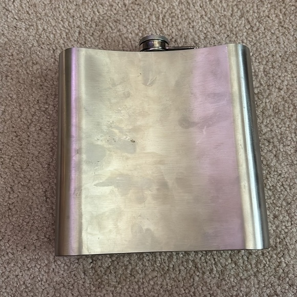 Sharper Image Silver Accent Giant Flask - Picture 2 of 8